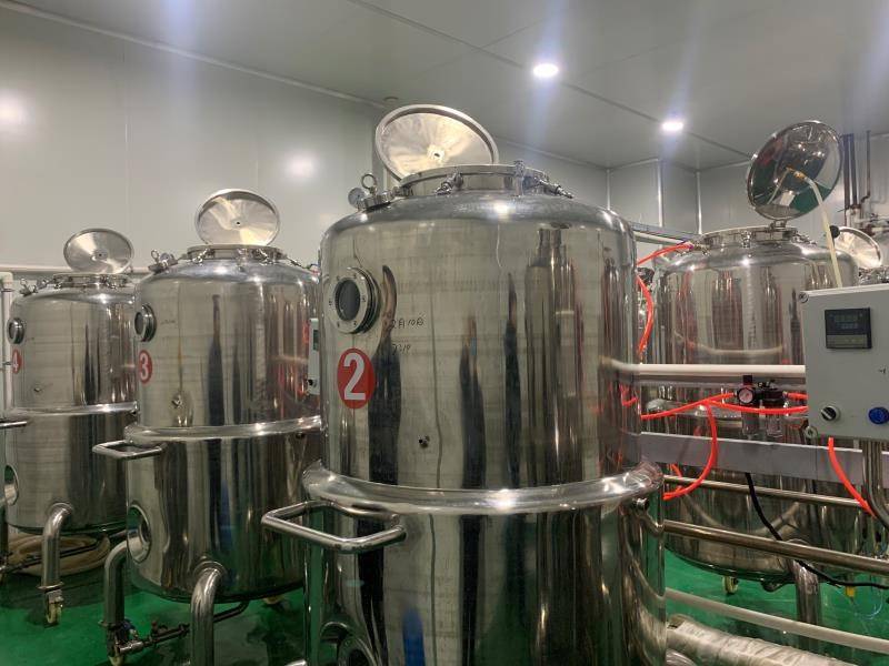 黑龙江双鸭山市宝山区食用菌产业项目引领农民奔富路