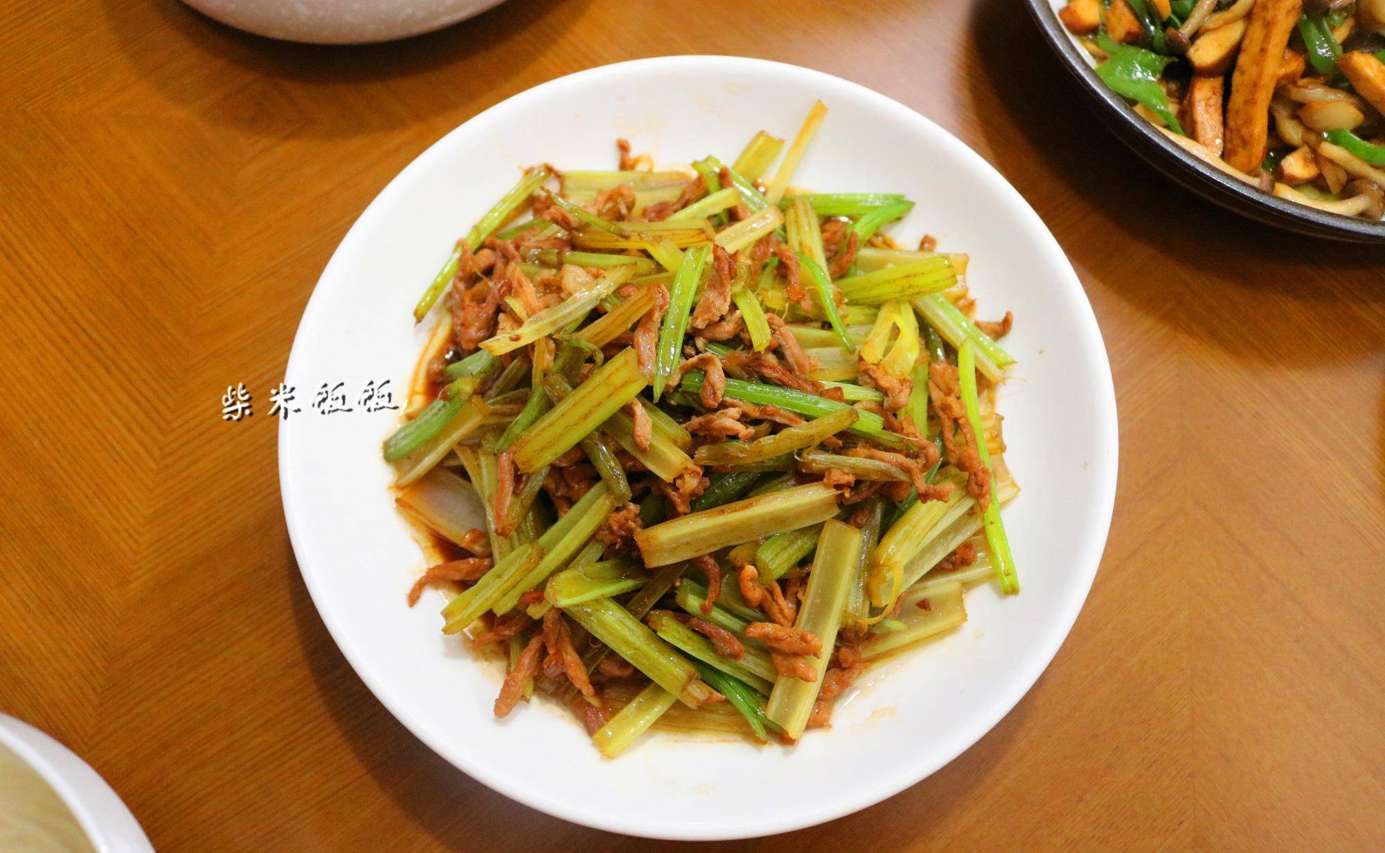 干豆角丝怎么泡快 2f33fdb2cbf64a27bb4cd827913ed6ea.jpeg