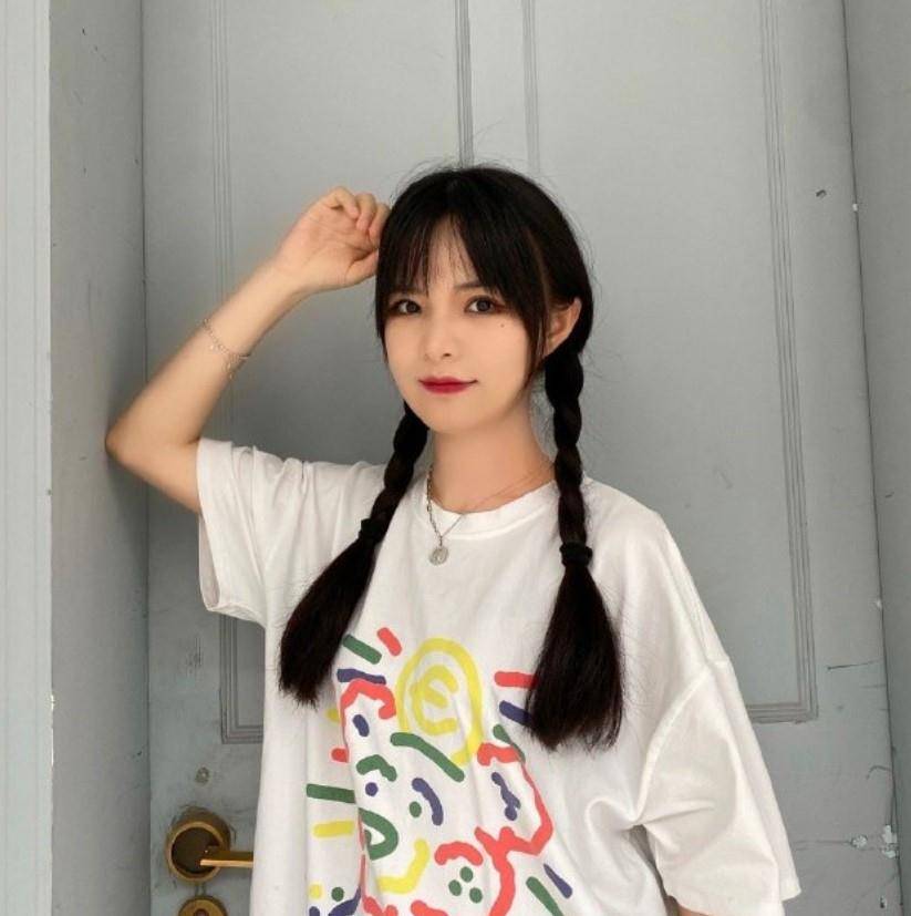 网红七阿姨通过娃娃脸走红,少女感羡煞网友,以为只有十八岁