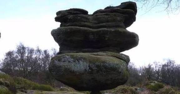 世界这三块神奇石头，英国、挪威各有一块，中国这块是天外飞石？