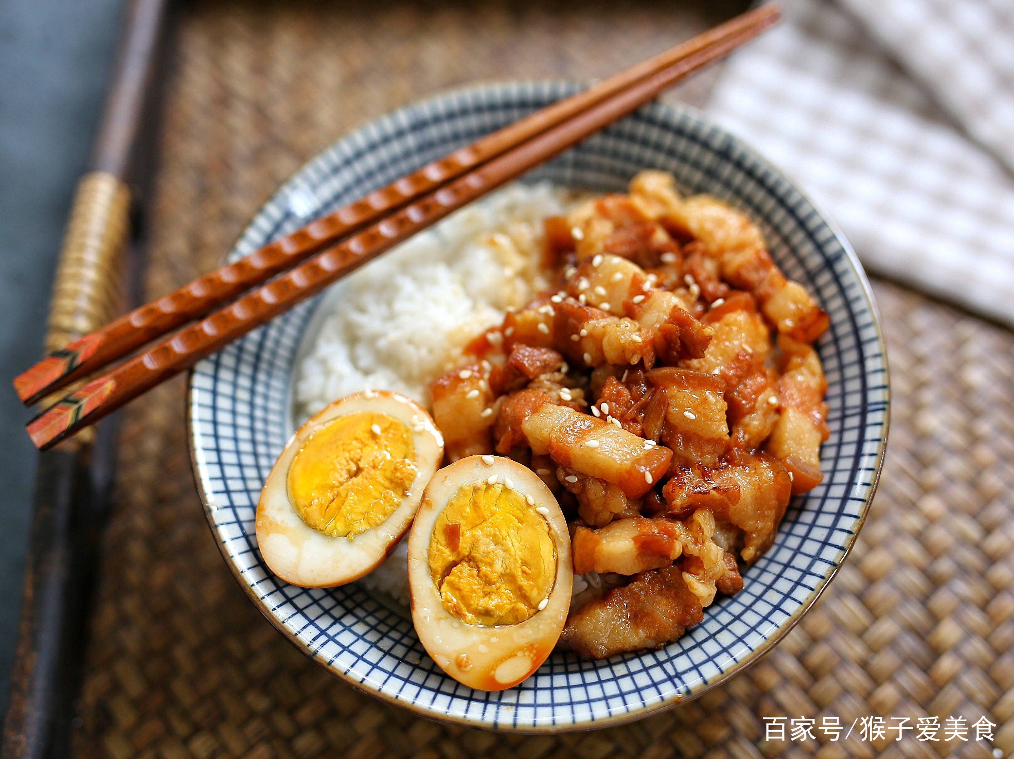 15cf50e56e0c4f49a37ad36f2b3a422e.jpeg