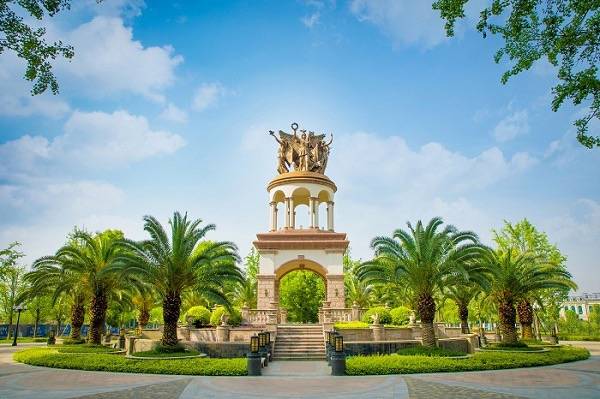 去兰州恒大绿茵小镇考察了希望大家谨慎谈下对这里的看法