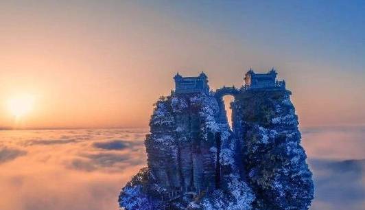 中国最“美”寺庙，历经几百年，从荒无人烟到香火旺盛，人间仙境