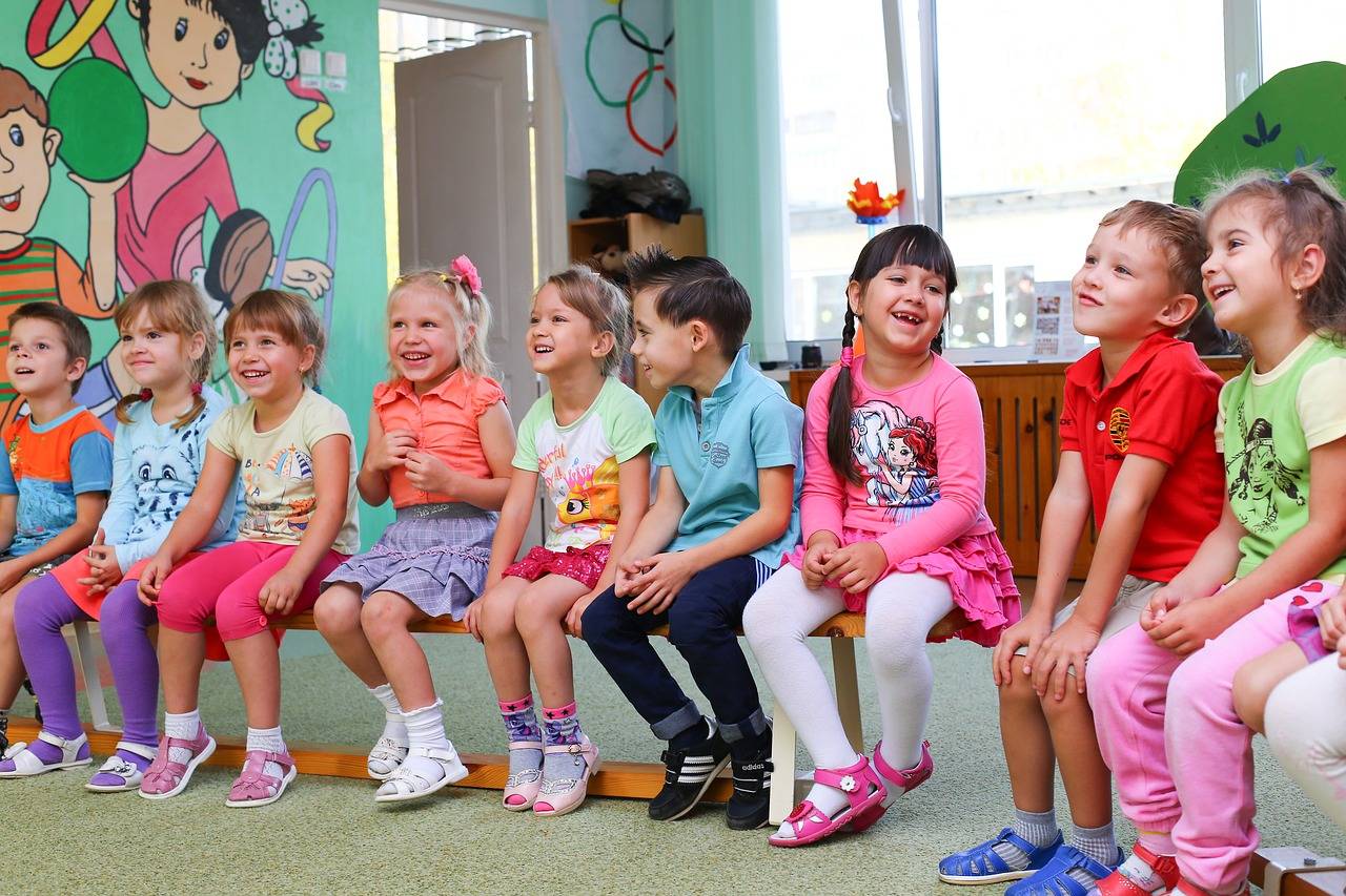 安全感|幼儿园老师透露：上幼儿园第一天就不哭闹的娃，大多出自5种家庭