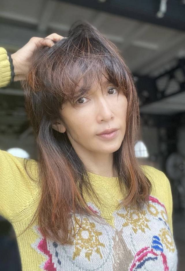 日本女性最"羡慕"的女人,木村拓哉妻子工藤静香,如今也见老态