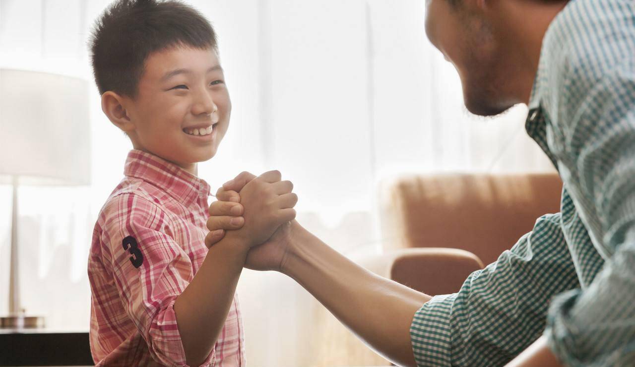 放养孩子1年后我终于发现给孩子过分的信任其实是害了他