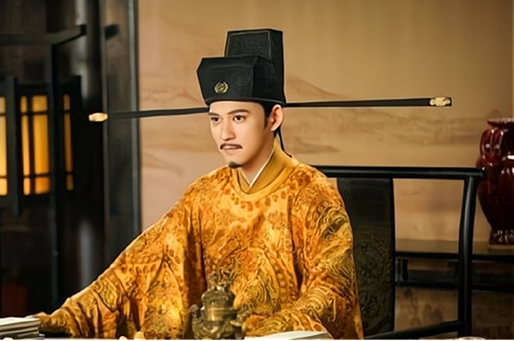 北宋初期的权力斗争究竟是怎样的,和《大宋宫词》的区别有多大?