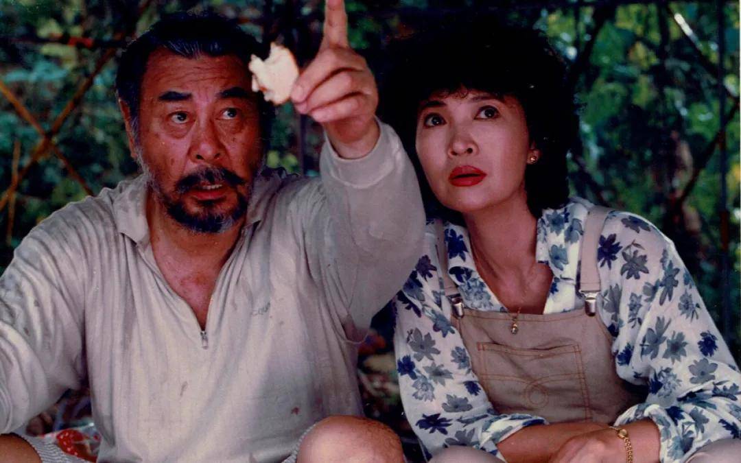 74岁影后萧芳芳的美丽人生,67和李连杰亲如母子,周星驰崇拜她_电影