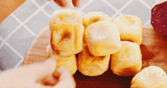 糯米丸子怎样做最好吃 50184dafb1a8457f904e4c139c4a5791.gif