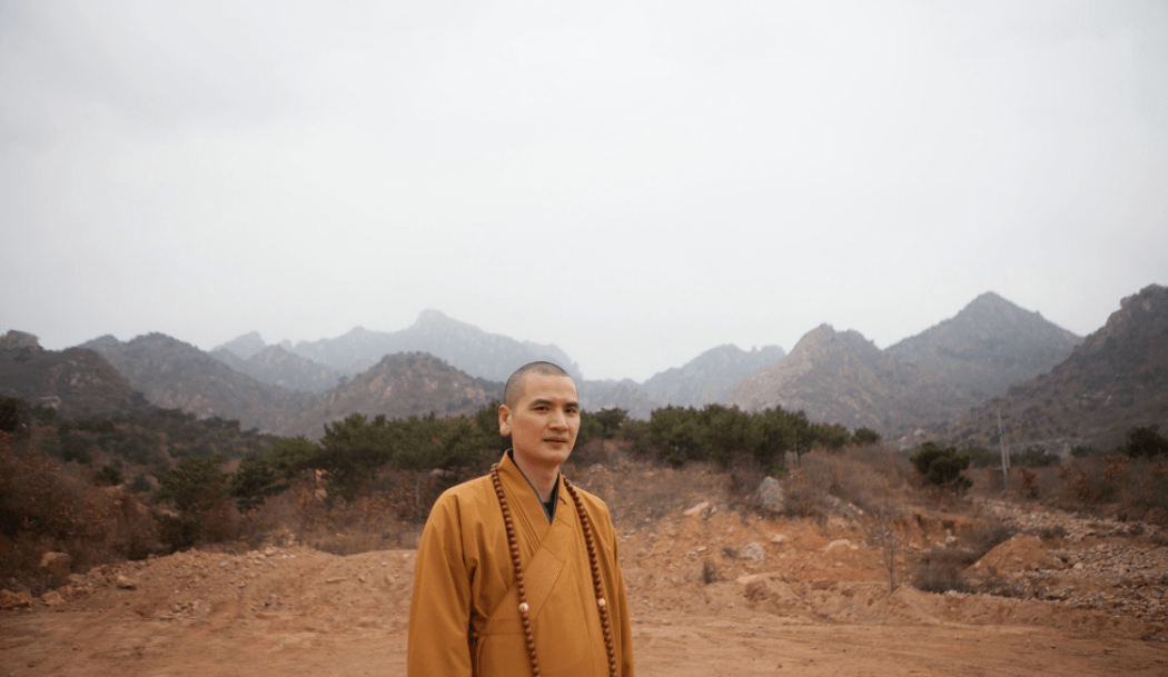 释明心:天生一对大耳朵,为佛法放弃铁饭碗,高大俊美