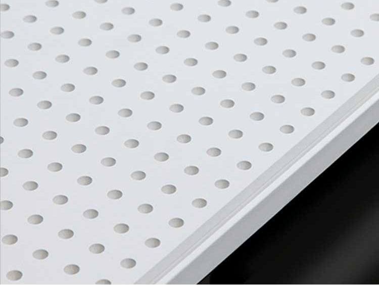 高晶板是以天然石膏为主要材料,加入轻质填充,适量的