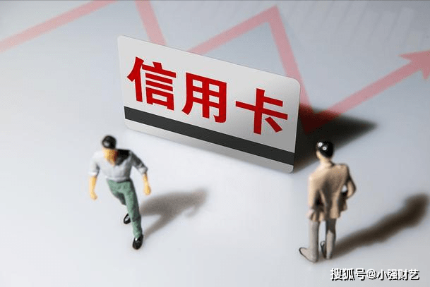 明明信用卡可以取现,为什么有人偏要套现?银行经理解释得很清楚