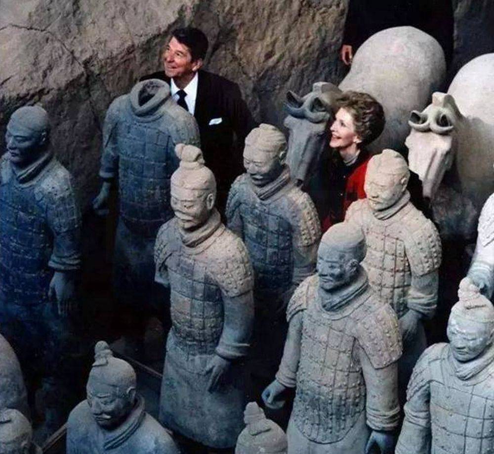 1974年3月11日农民发现兵马俑_身高