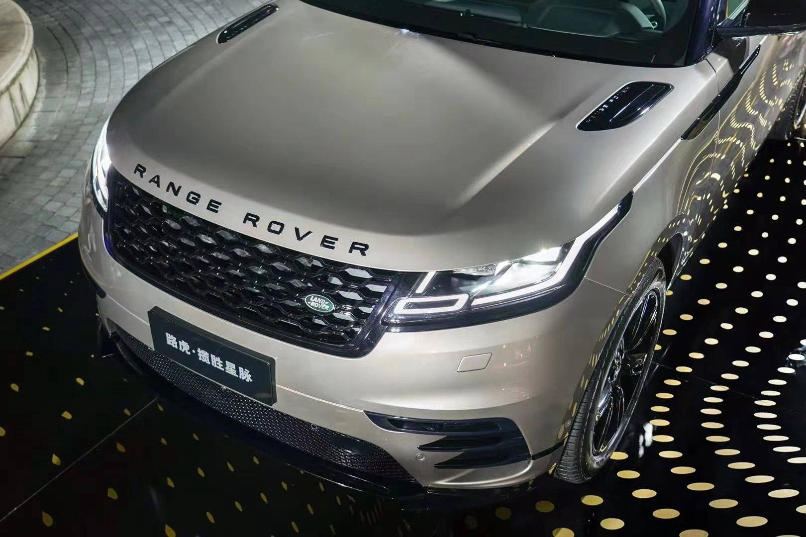 点击进入看图评论