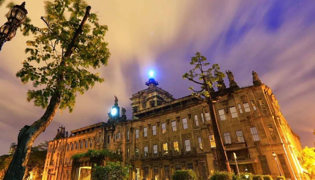 聖托馬斯大學(university of santo tomas:ust)菲律賓排名居第4位