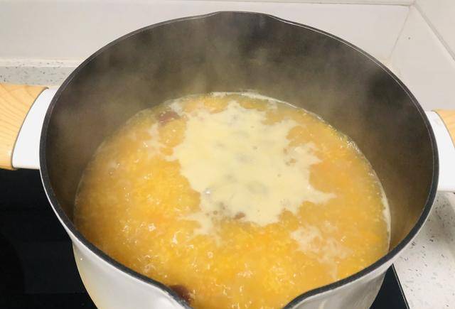 小米是开水下锅还是冷水下锅煮 7421b6ccbd4c4a9c82740c3ab45e1369.jpeg