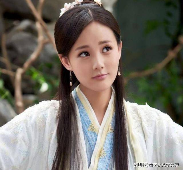射雕 他把穆念慈肚子搞大 让杨康戴了绿帽 武功曾吊打郭靖 欧阳克
