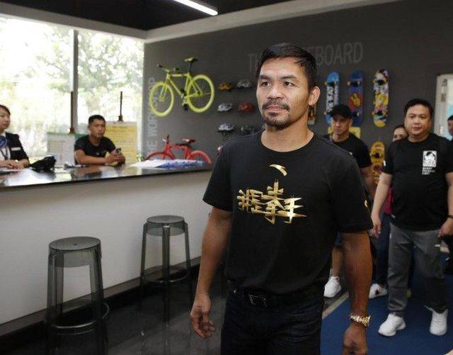 原创帕奎奥捍卫美国亚裔群体,发帖用汉语不用日语,他与中国友谊深厚