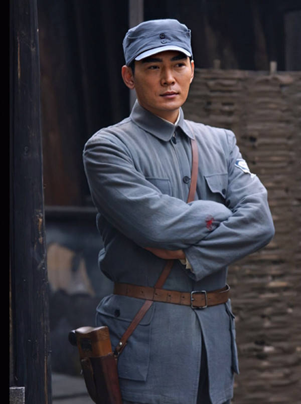 台湾明星焦恩俊:每年国庆节发五星红旗,父亲遗愿将骨灰撒在祖国