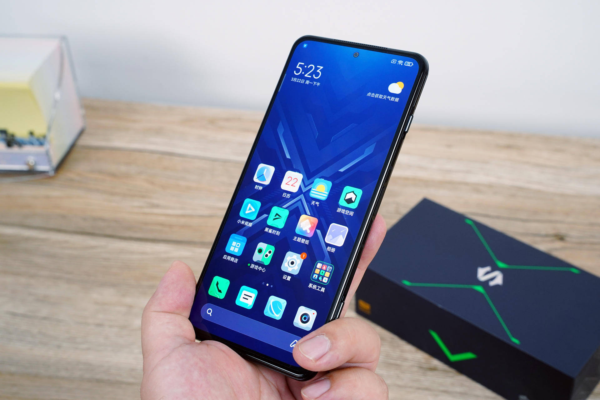 黑鲨4pro游戏手机体验终于找到方向不再剑走偏锋