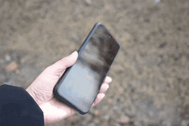 用户|小米新机防水防尘？手机真的能做到防水防尘防摔吗？答案出人意料