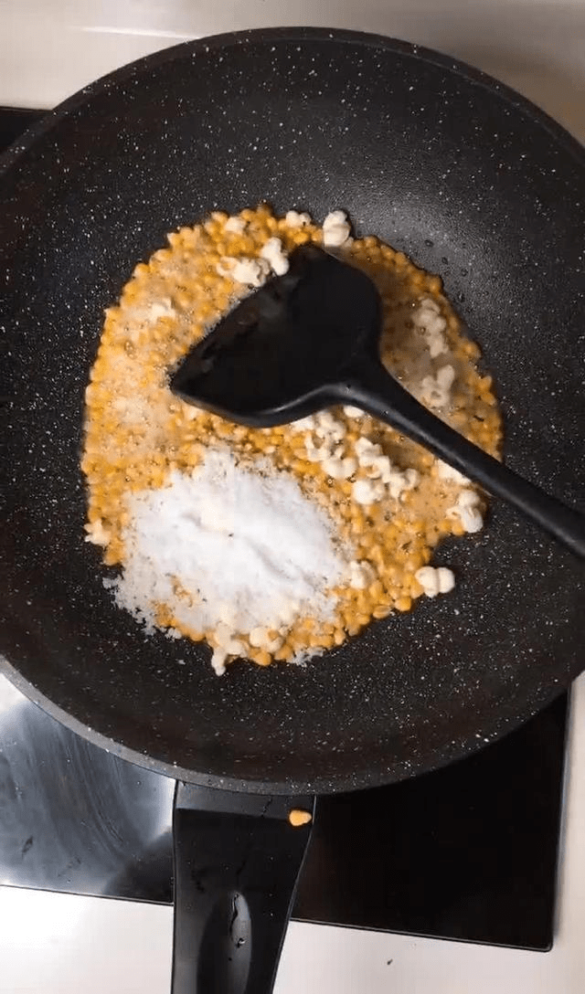 在家怎么做爆米花才能爆脆 7cc228ec09a04153aa9cbf318c000515.png