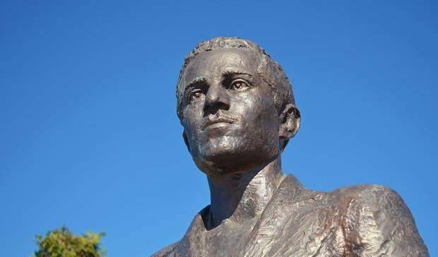 2017年,波黑政府在刺杀发生地为普林西普重建了一座纪念碑.