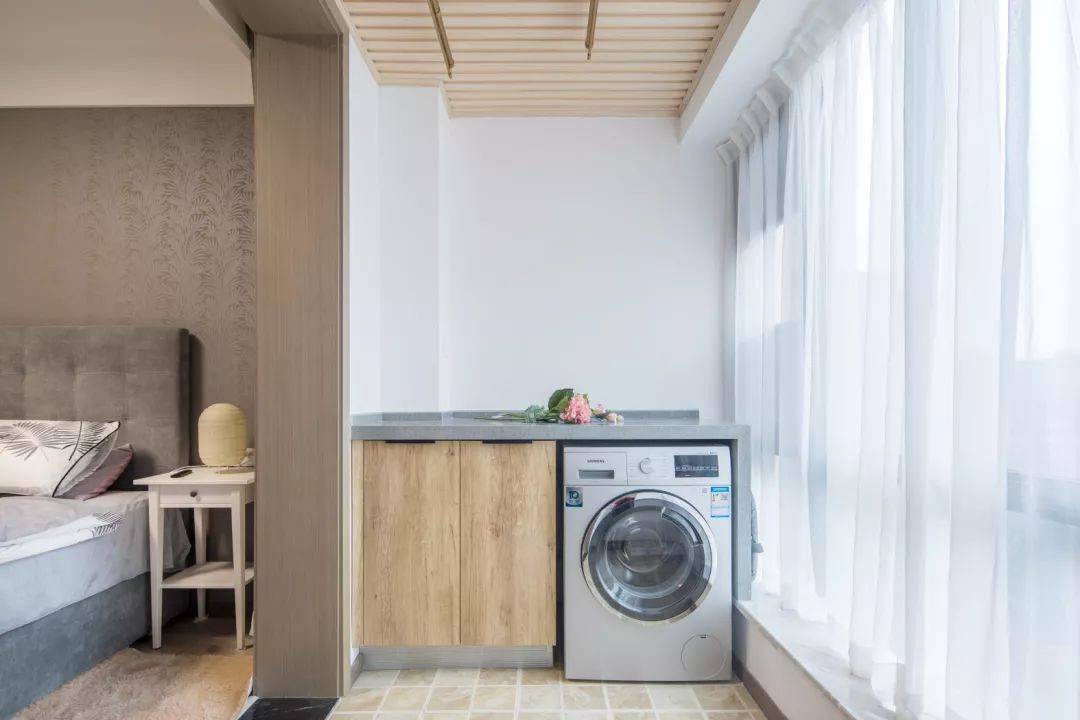 阳台有必要装洗衣机帘吗 b5cfae2c8fd246c4854ac2c29b3cd996.jpeg