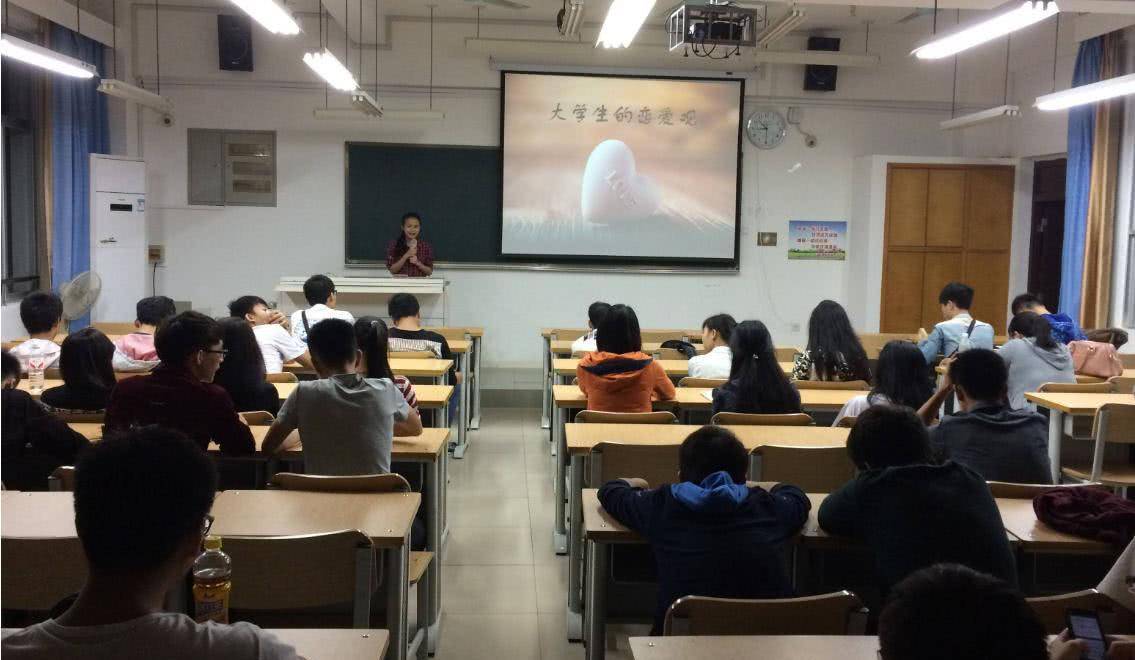 什么时候才能拿到奖学金 9e8ed16332334e32ad5af167d0464a5e.jpeg