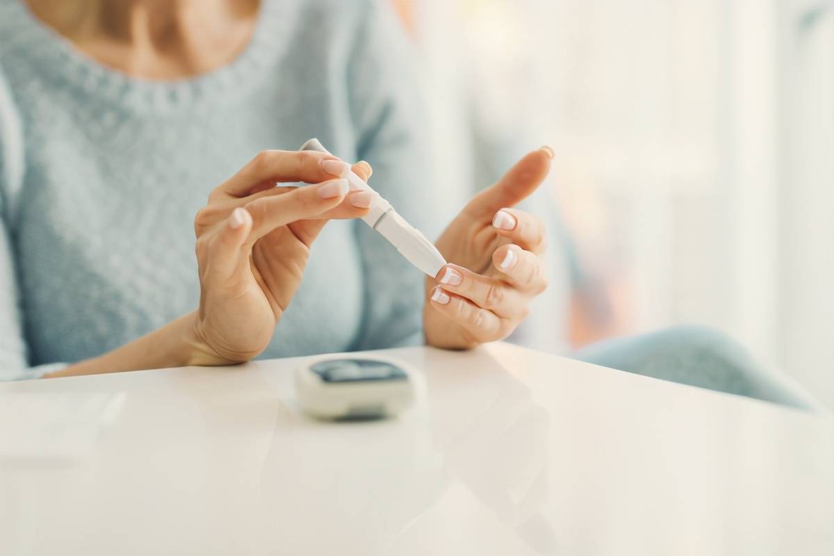  血糖高到多少就会有并发症？查了几次血糖都在7.5左右会发生吗？  血糖7.8属于几级糖尿病