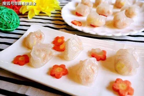 怎么做水晶虾饺好吃又简单 5abdab2e4bf1455490d4322a9714af23.jpeg