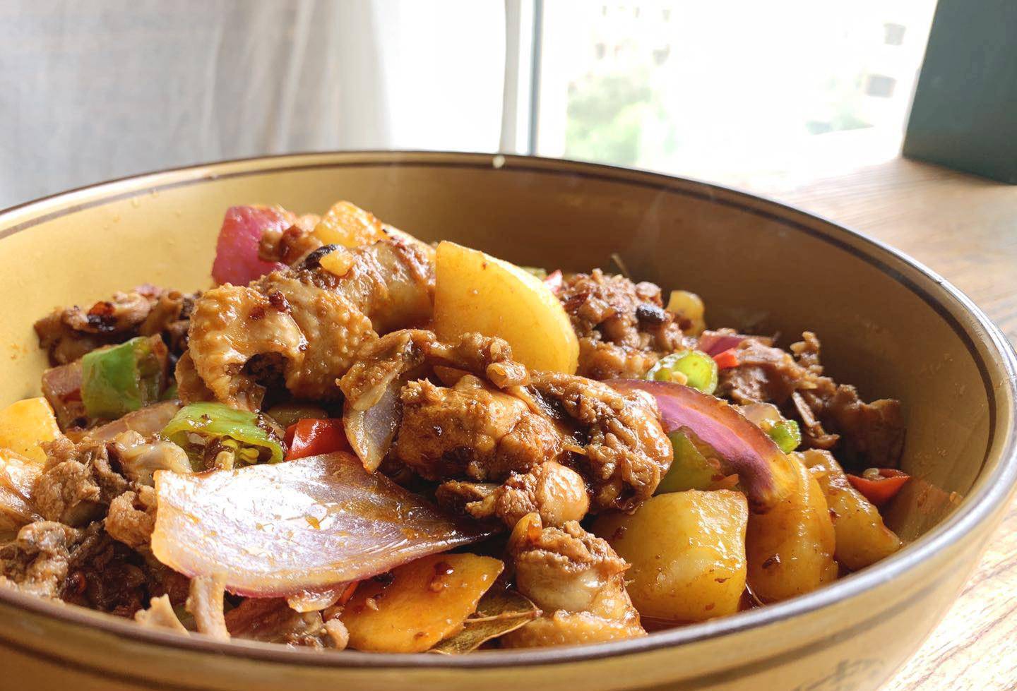 以前穷人才吃的东西,如今还挺难买,简单一炒,米饭都要多吃2碗