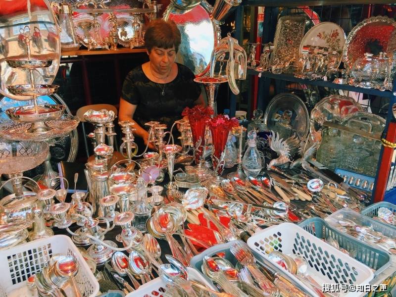 让人难以抗拒的古董小市场！漫步在诺丁山的波特贝露！