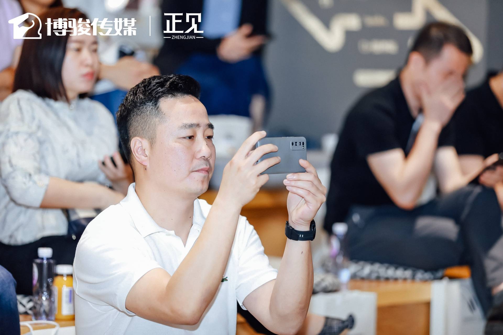 索菲亚王兵与木里木外练峰的终极对弈