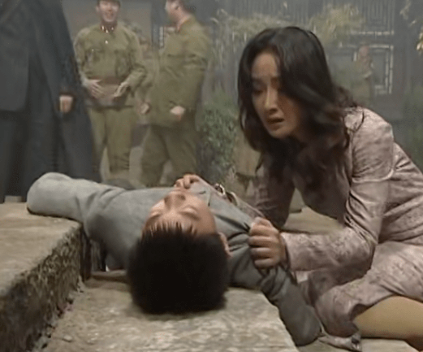 京华烟云原著守一辈子处女寡的曼娘她的爱情太强烈了