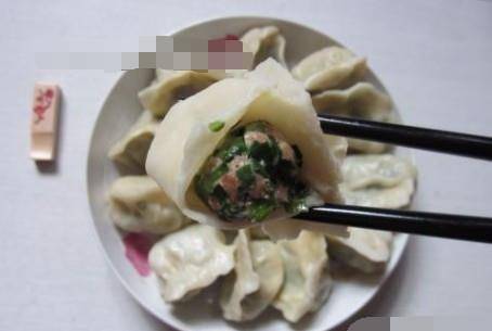 排骨馅饺子视频 054503b29e4c4a84ac5efef49465c572.jpeg