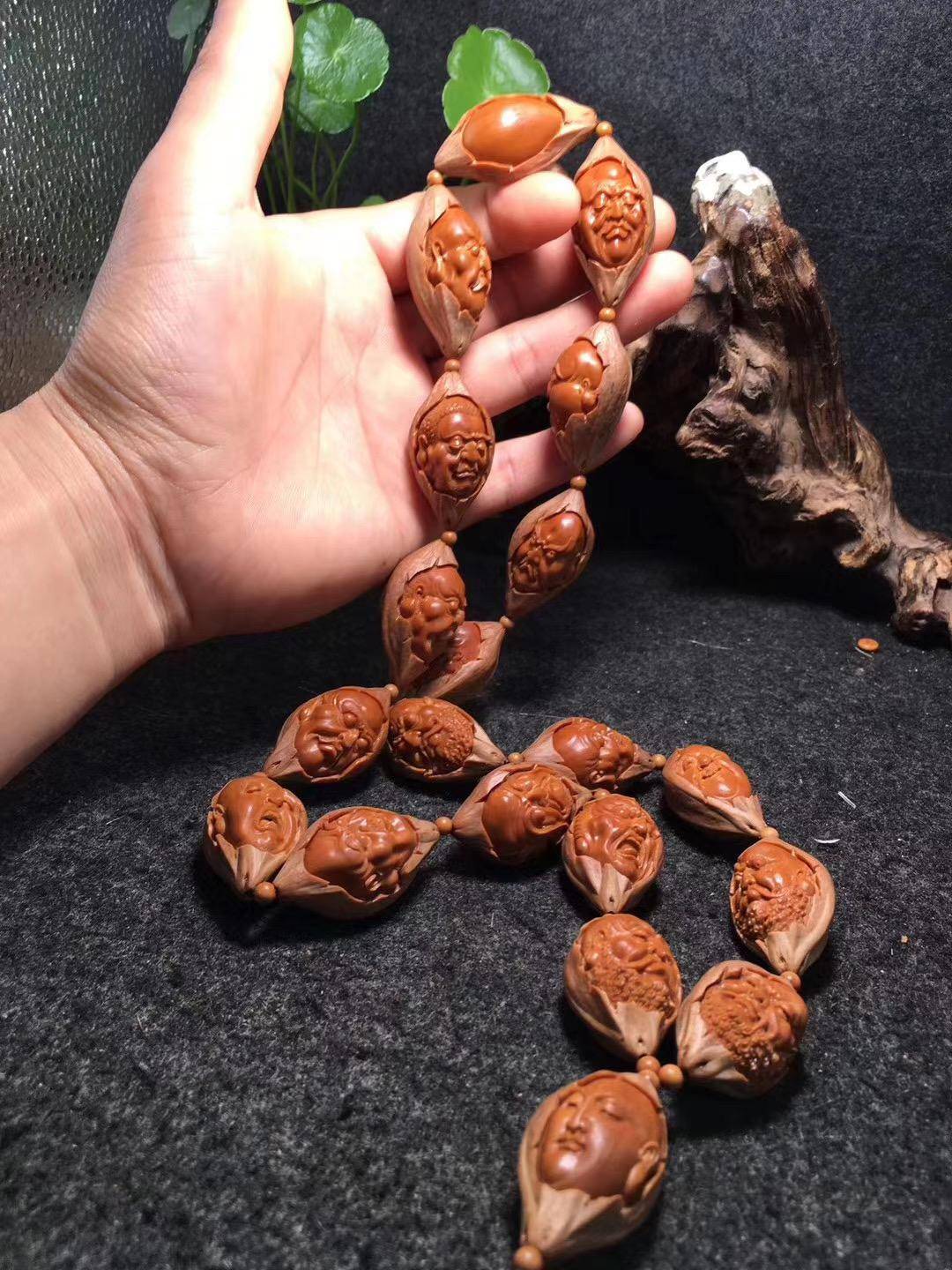橄榄核有几种分类?你知道橄榄核什么品种的核最好吗?_铁核