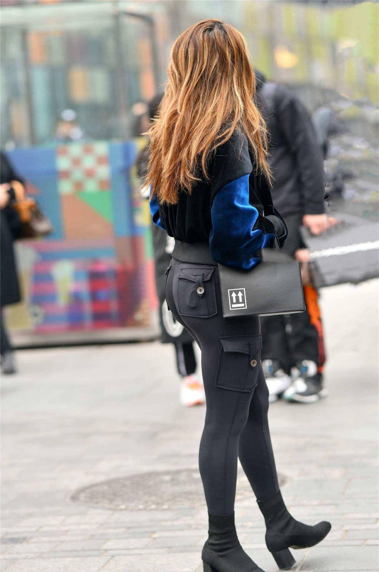 怎么挑选适合自己的棒球服 8e08d1d1a7a64694af1a139eb85ac01a.jpeg