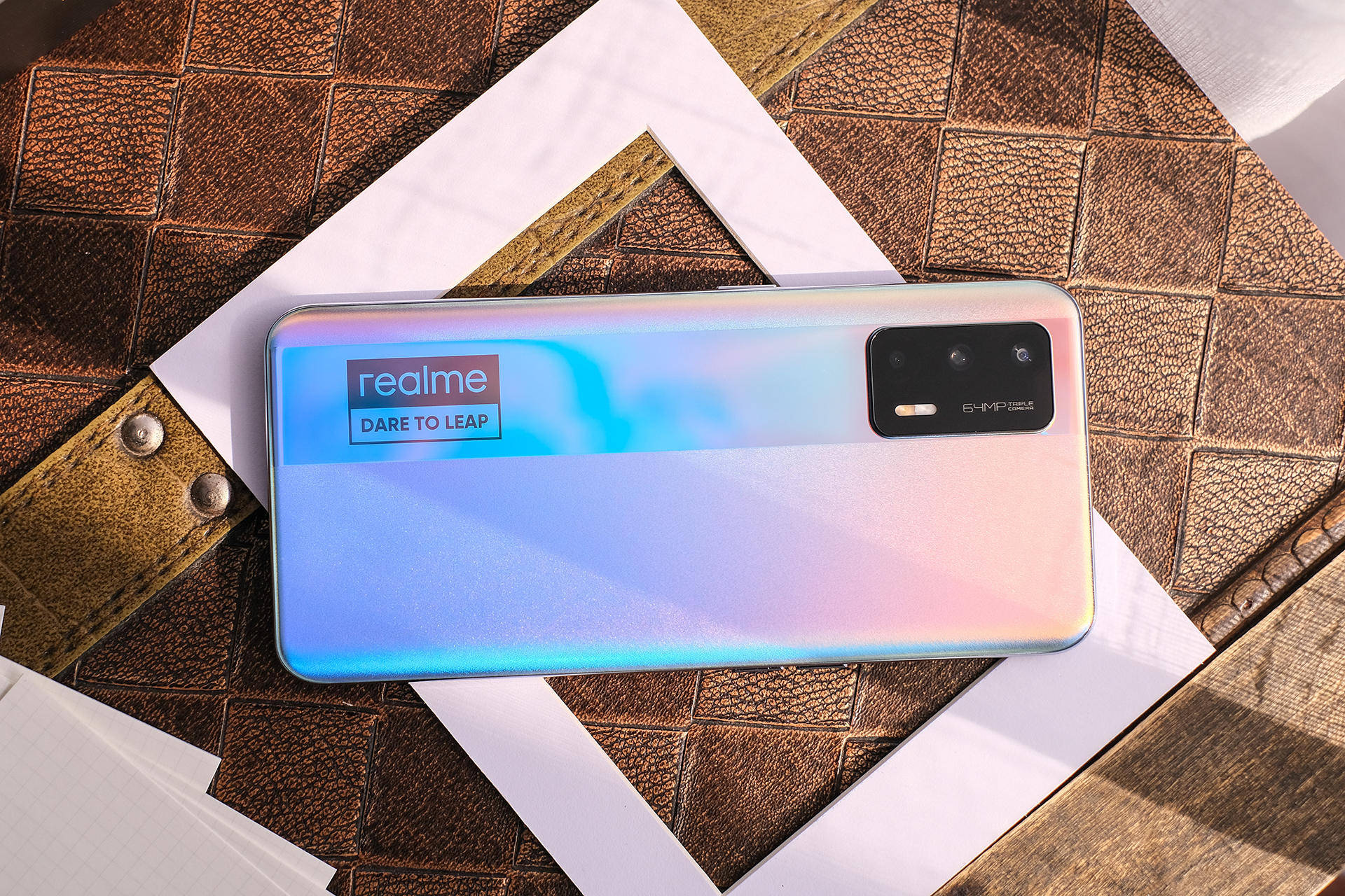 2000元以内性价比首选天玑1200首发realmegtneo上手测评体验