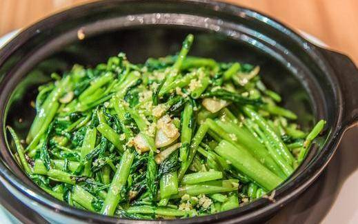 炒什么菜需要焯水 d2654efab2914ac492daaa0a507ff63c.jpeg