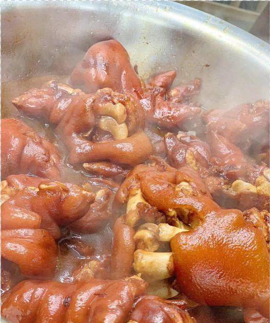 现煮现卖桶子鸡批发 5e4706a5de72408b9494c2d1d6a171af.jpeg