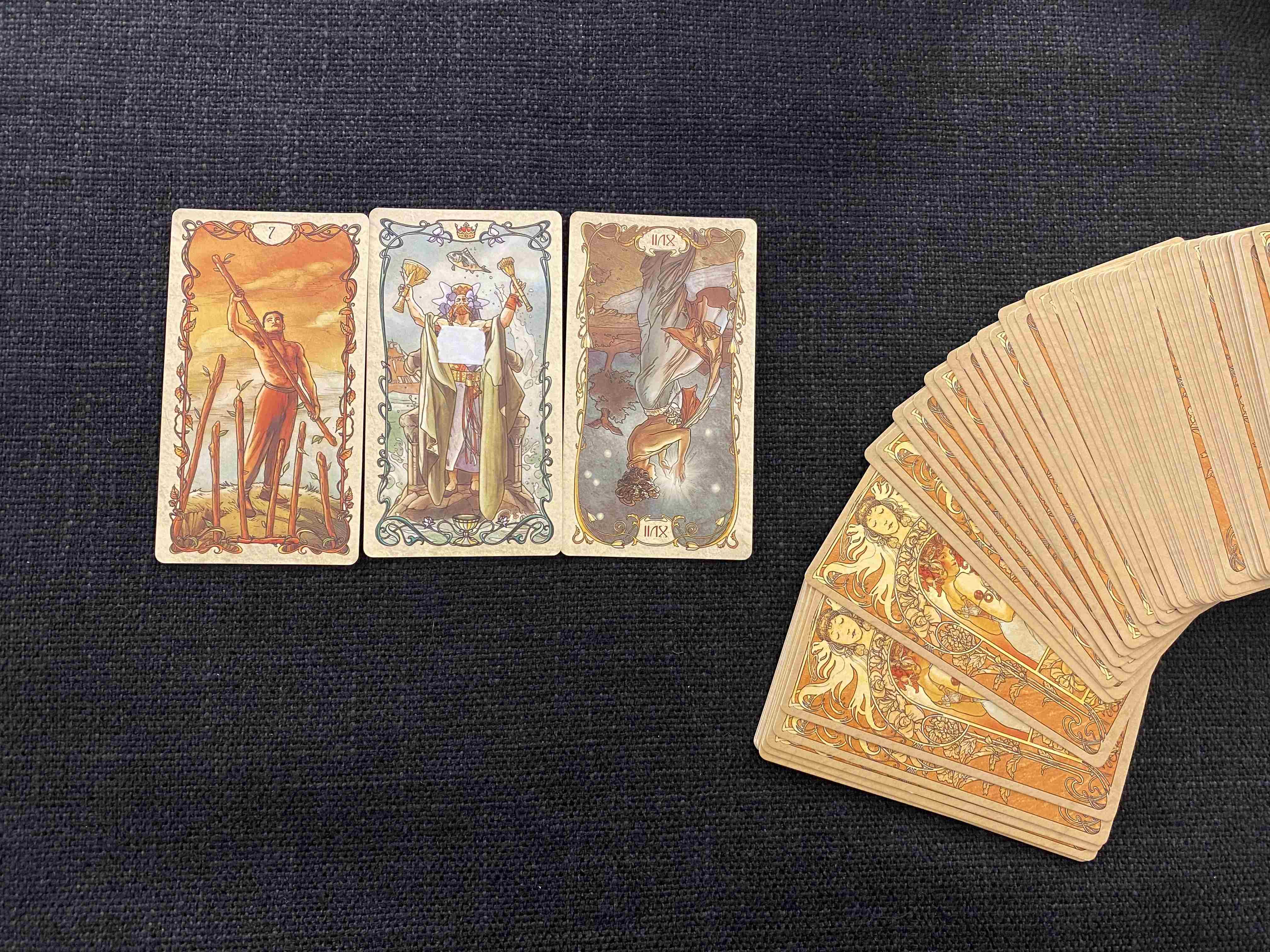 莫莫塔罗处女座夏季运势真实想法不想有情感压力