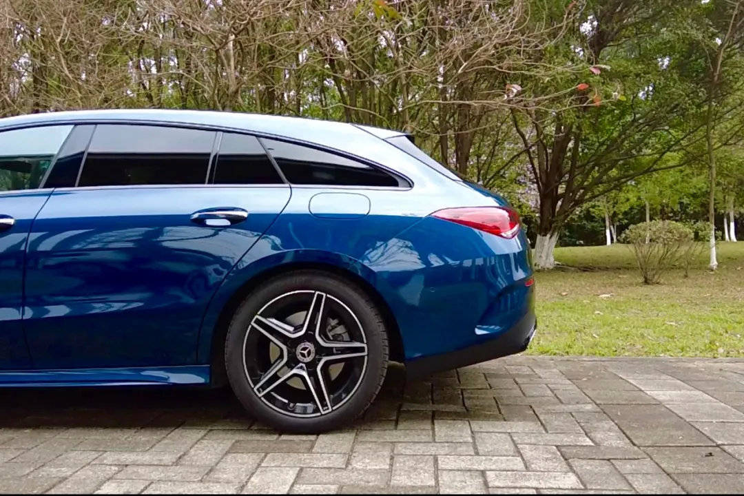 海川品车花瓶智商税也许你不懂奔驰cla猎装版的香