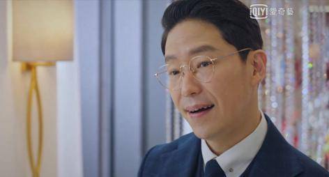 《顶楼2》朱丹泰是变态版霸总?婚姻契约逼书真同房、当女仆,根本先婚后爱套_网友