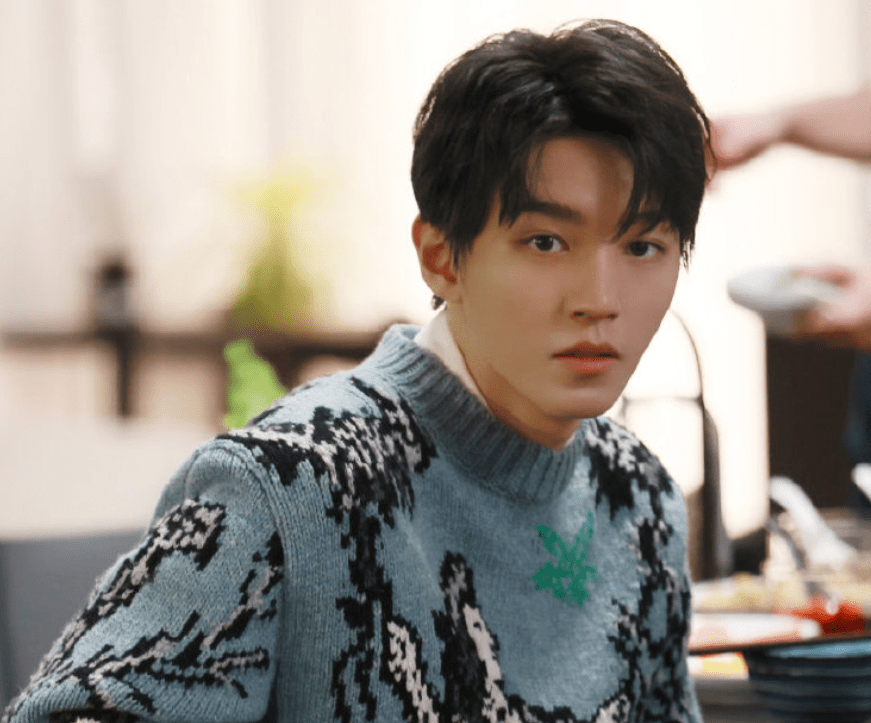 王俊凯被现实狠狠"打脸",尊严在寒冷面前一文不值,心酸又好笑_董子健