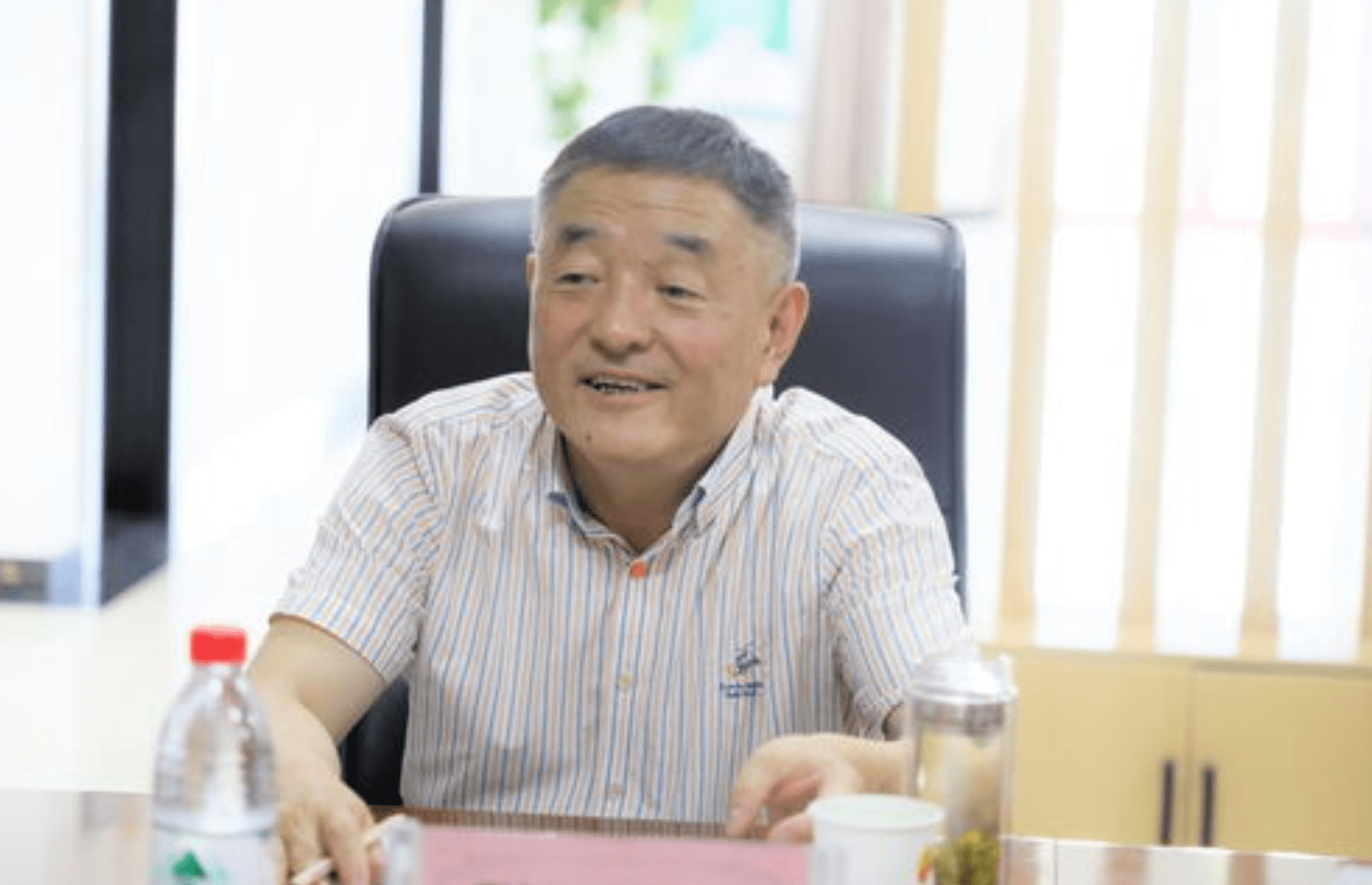 蛋种鸡养殖第一股上市,晓鸣农牧占市场销售额一成