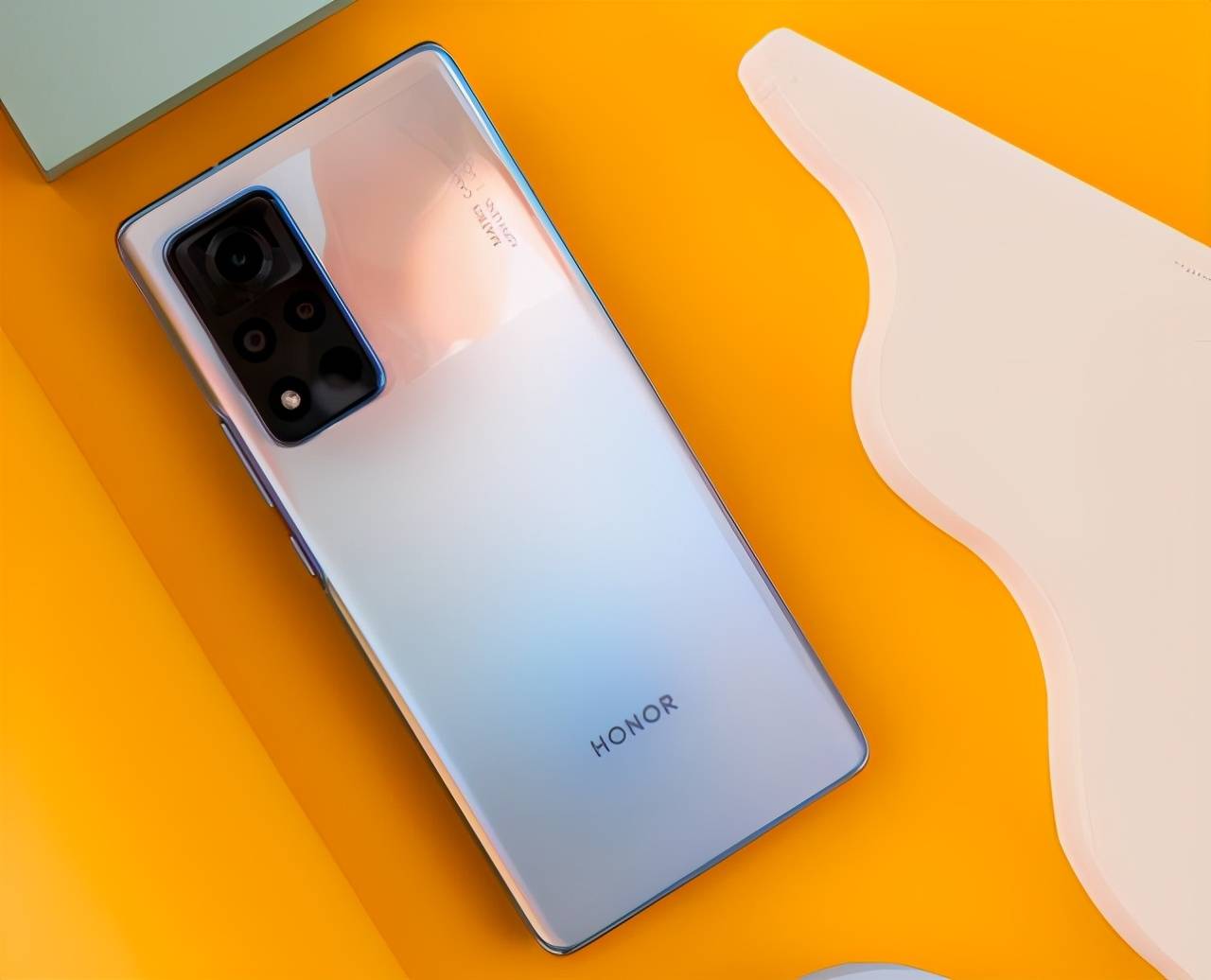 荣耀40系列配置强悍,若价格亲民,一定会赢得市场!_pro