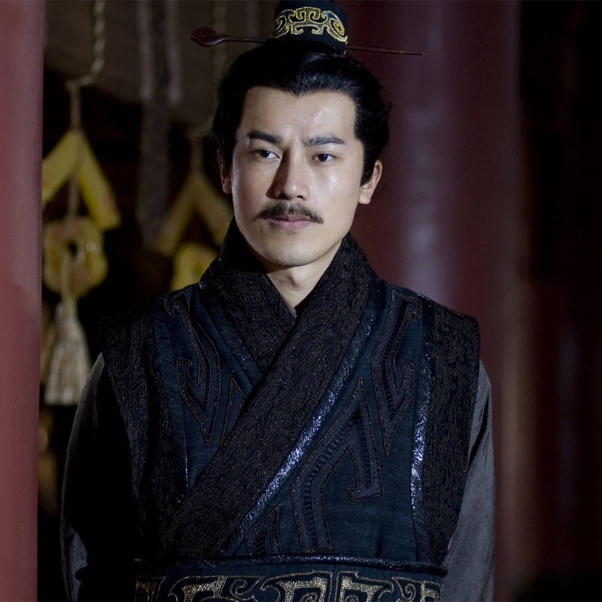 萧何在沛县声望很高却主动拥刘邦为首网友怪不得能活到最后