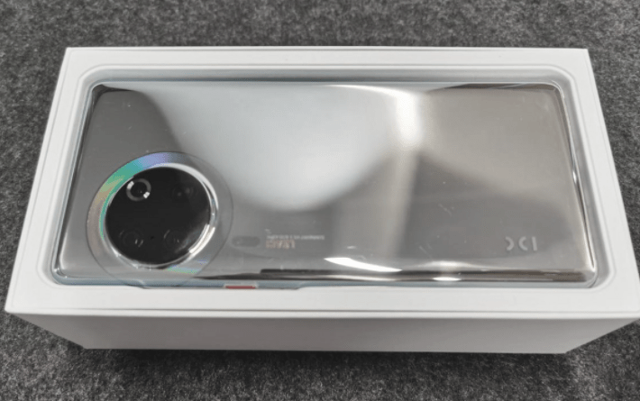 Mate|闪回收资讯︳IMX800+液态镜头组合，华为P50真机图泄露！或将6月份发布