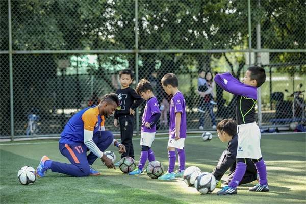 小学二年级体育教案下册_小学体育教案下载_小学五年级体育教案